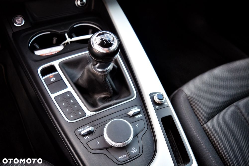 Audi A4 Limousine 2.0 TDI ultra - 9