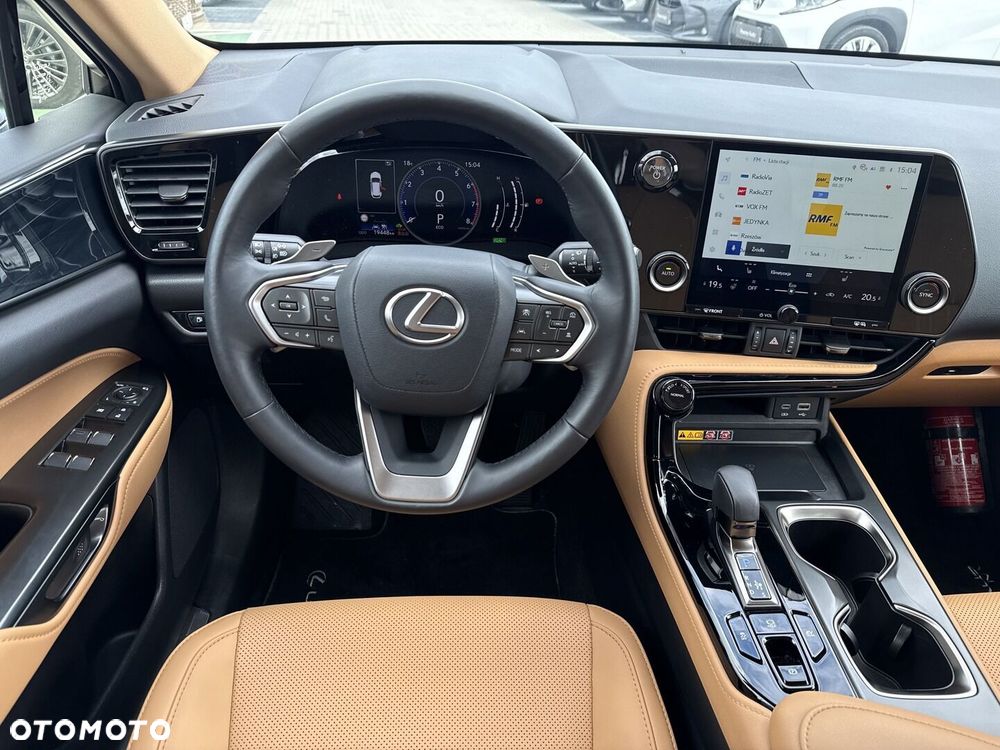 Lexus NX 350h Prestige 2WD - 19