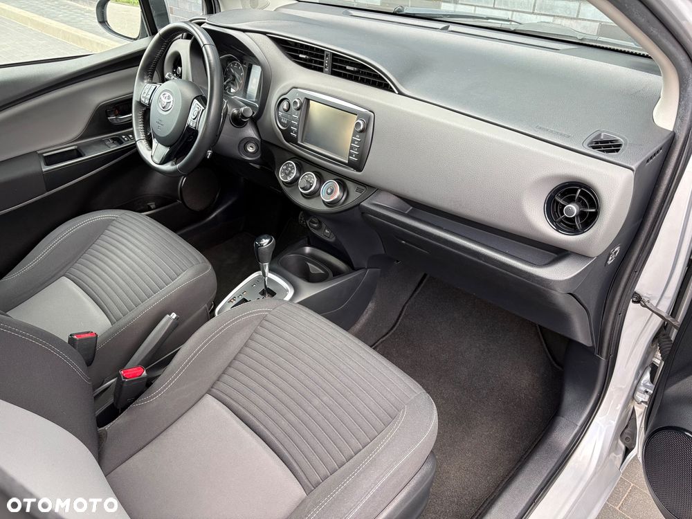 Toyota Yaris 1.5 Dynamic CVT - 7