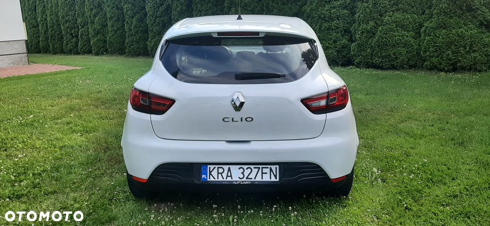 Renault Clio - 8