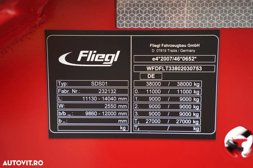 Fliegl / SEMIREMORCĂ CONTAINER / PENTRU TOATE CONTAINERELE / UNIVERSAL / EXTENSIBILĂ FAȚĂ ȘI SPATE / AXĂ RIDICABILĂ / AXE SAF / - 22