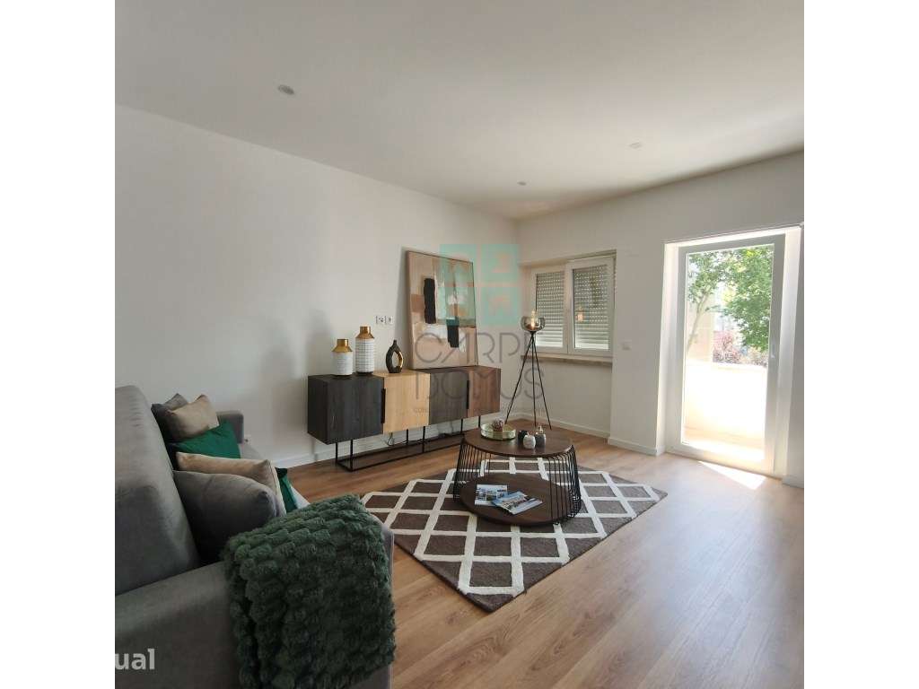 Apartamento T3 - Totalmente Remodelado, em Benfica - Grande imagem: 4/26