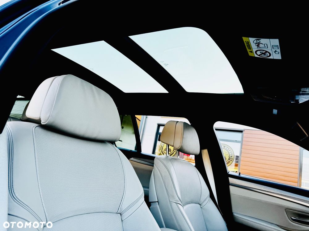 BMW Seria 5 520d Touring - 27