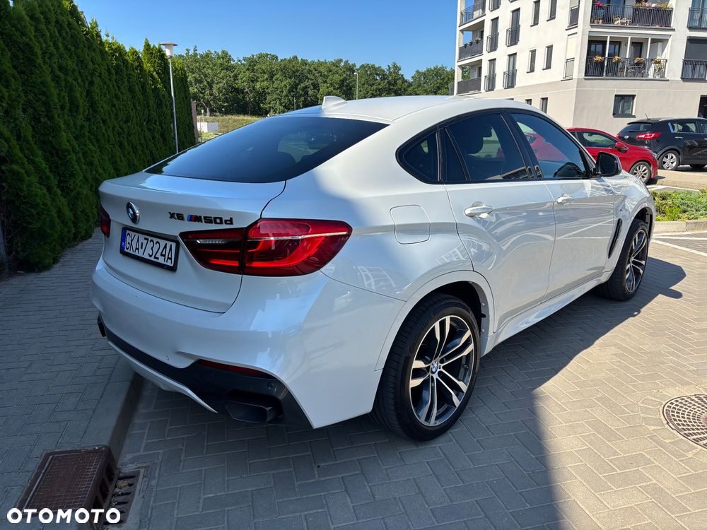 BMW X6M ver-m50d - 4
