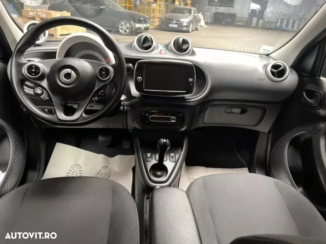Smart Forfour 60 kW electric drive - 10