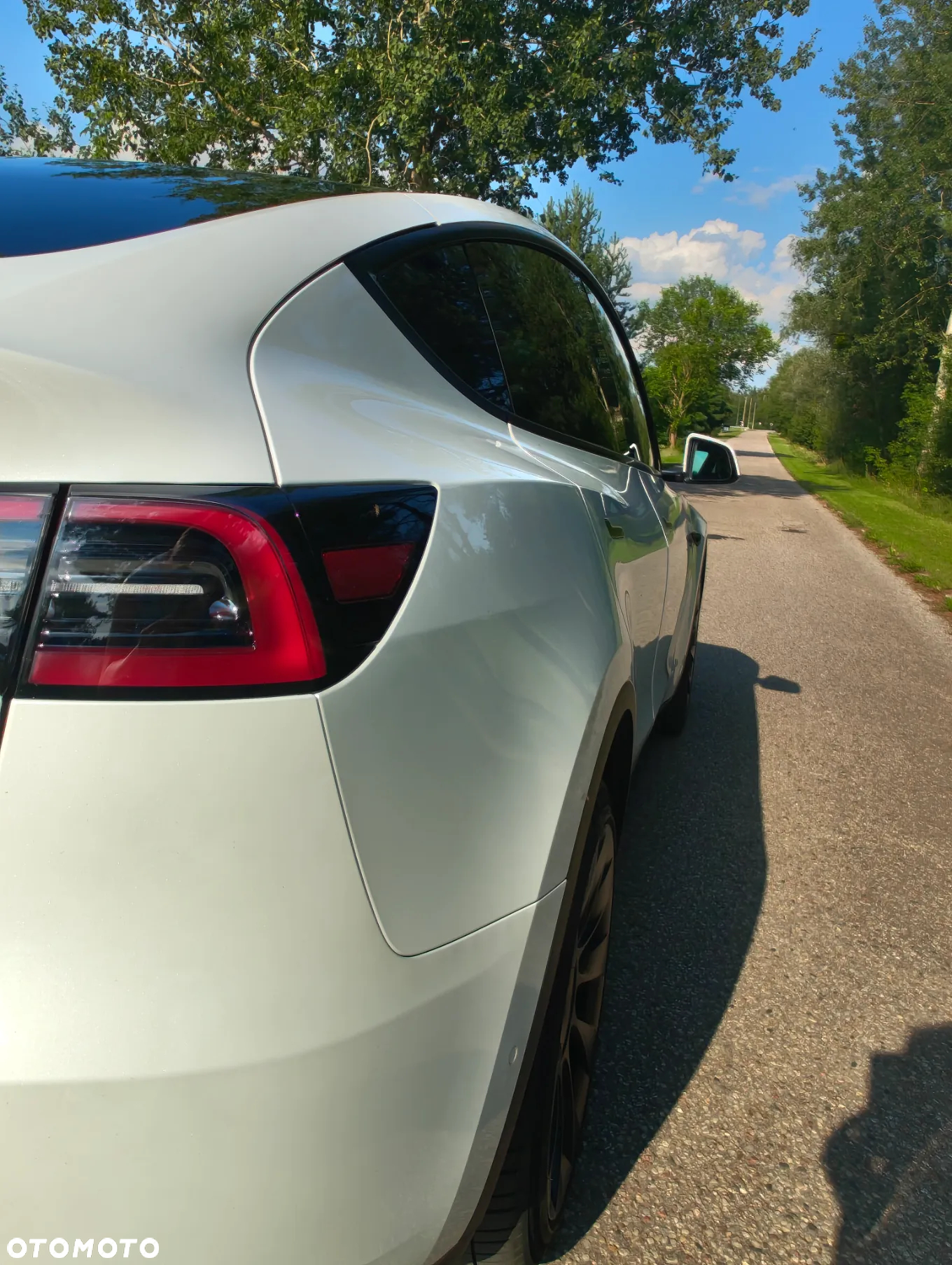 Tesla Y Model Long Range Dual Motor AWD - 29