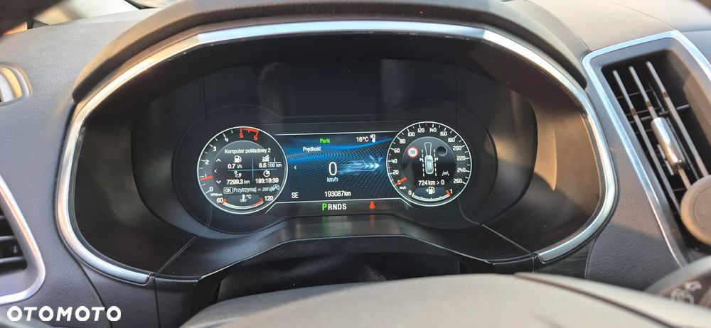 Ford S-Max 2.0 EcoBlue Titanium - 13