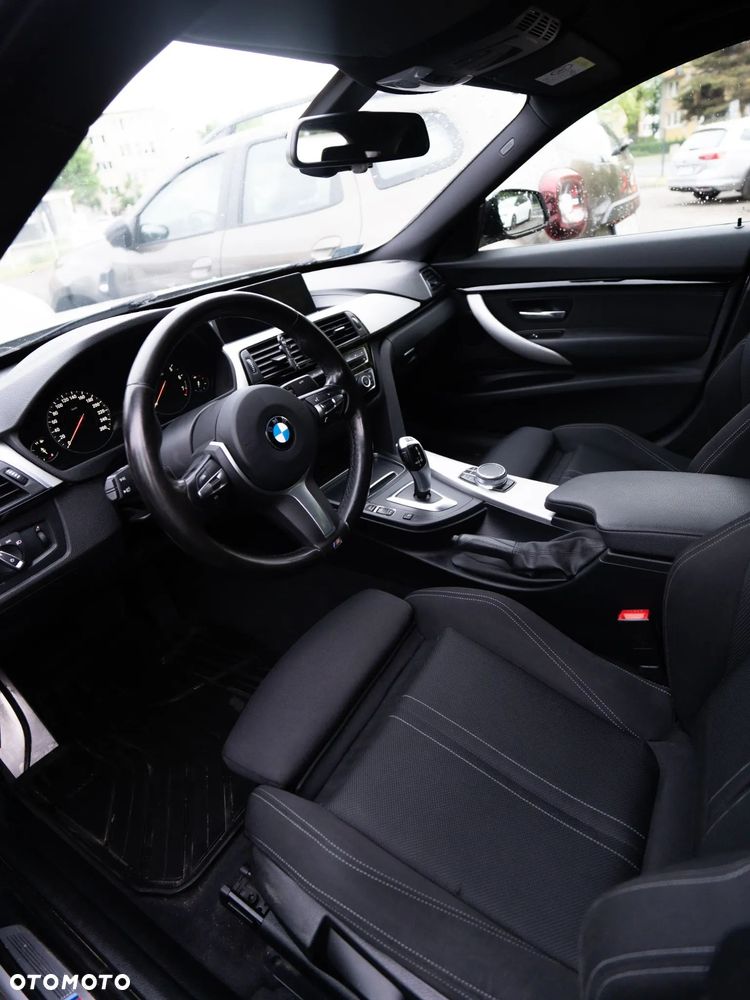 BMW 3GT 330i xDrive M Sport - 20