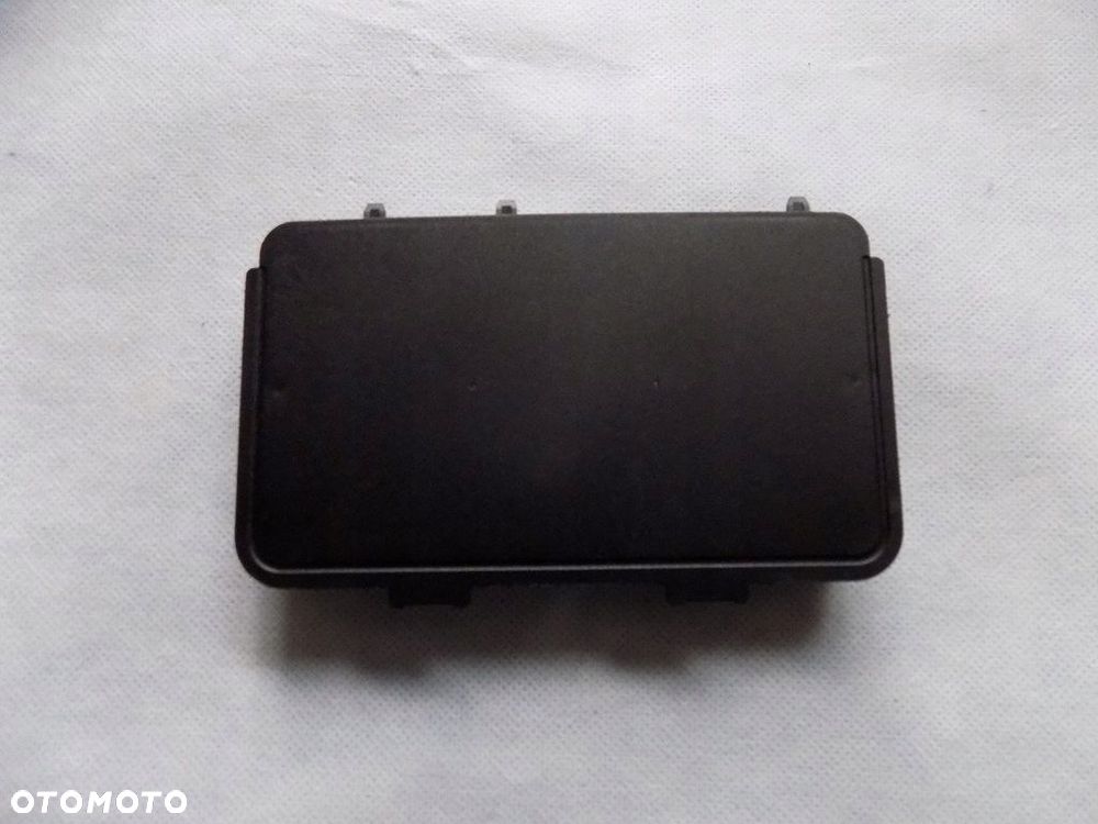 dw tiguan ładowarka indukcyjna 5na980611 - 3