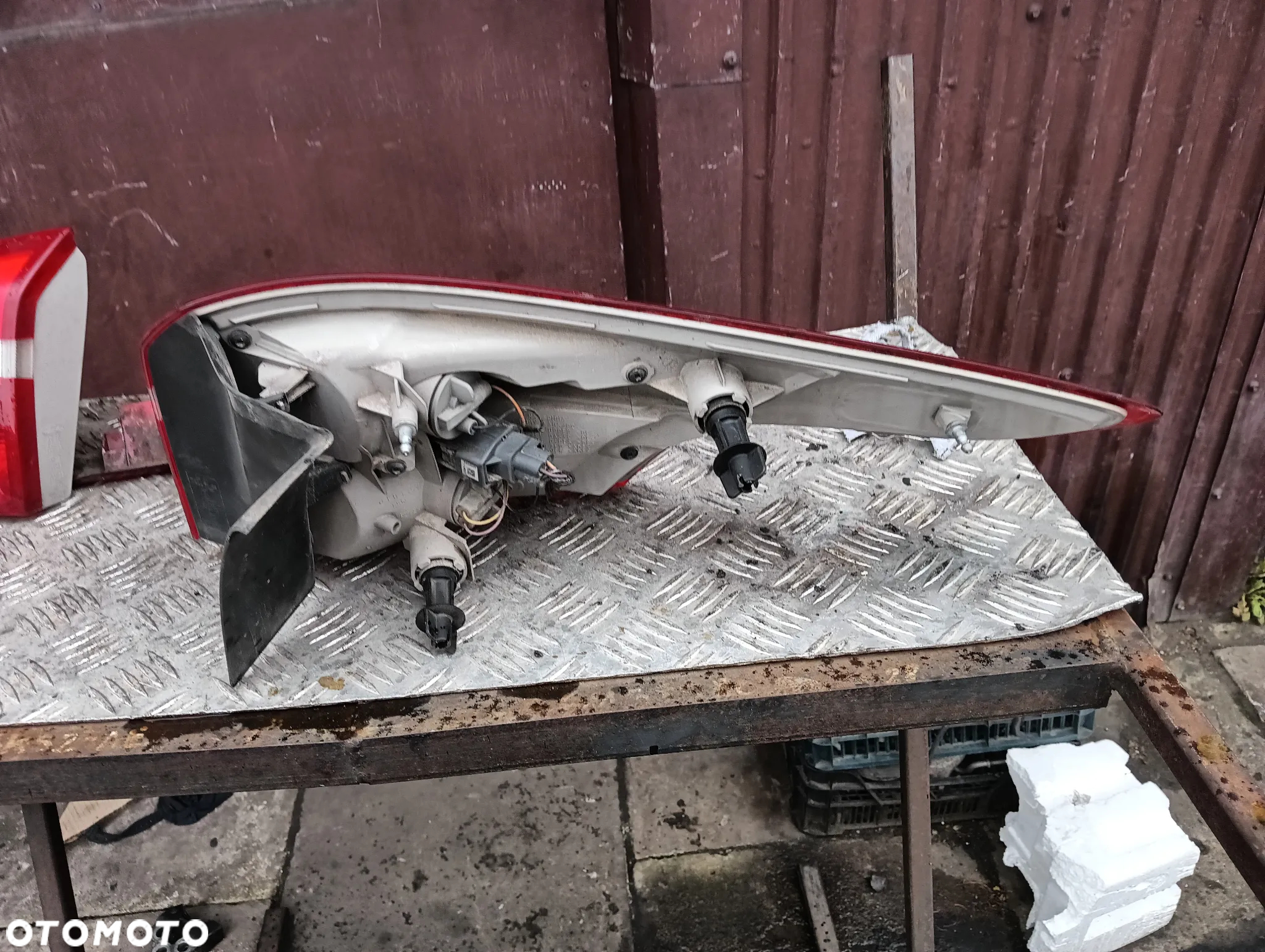 ford focus mk3 lift kombi lampa prawy tyl tylna prawa w blotnik f1eb-13405-da - 5
