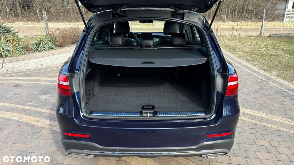 Mercedes-Benz GLC 250 4Matic 9G-TRONIC AMG Line - 8