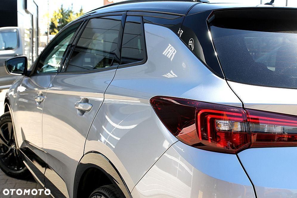 Opel Grandland 1.2 T GS S&S - 40