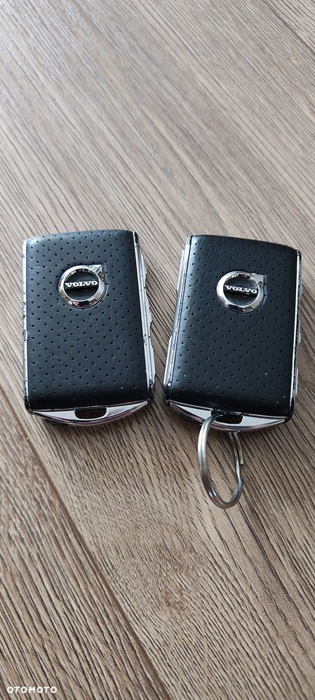 Volvo S90 D4 R-Design - 31