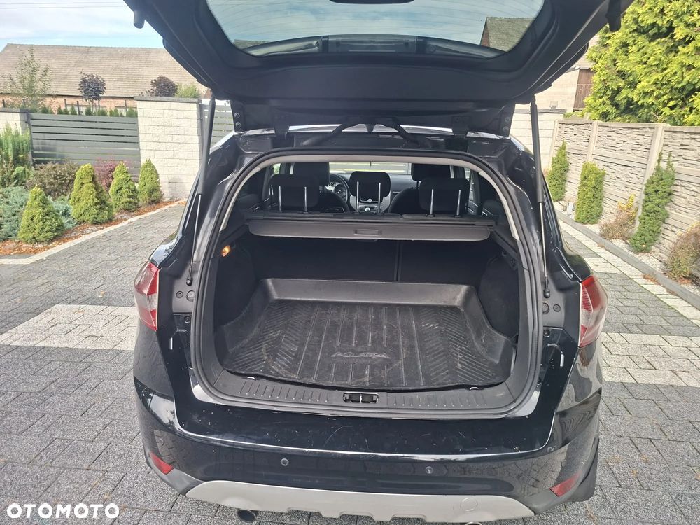 Ford Kuga - 18