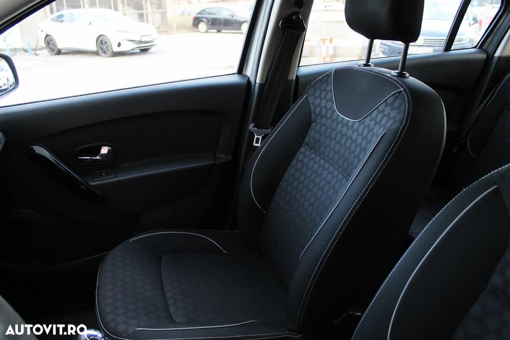 Dacia Logan 1.2 Prestige - 9