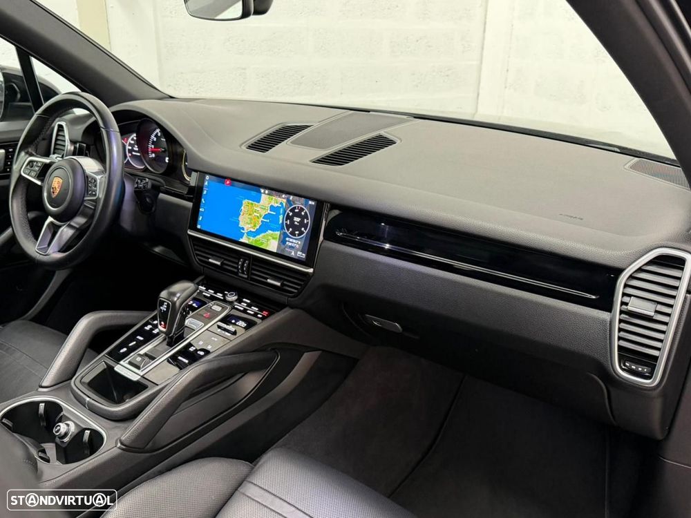 Porsche Cayenne 3.0 V6 - 35