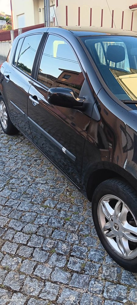 Renault Clio 1.2 16V Dynamique - 5