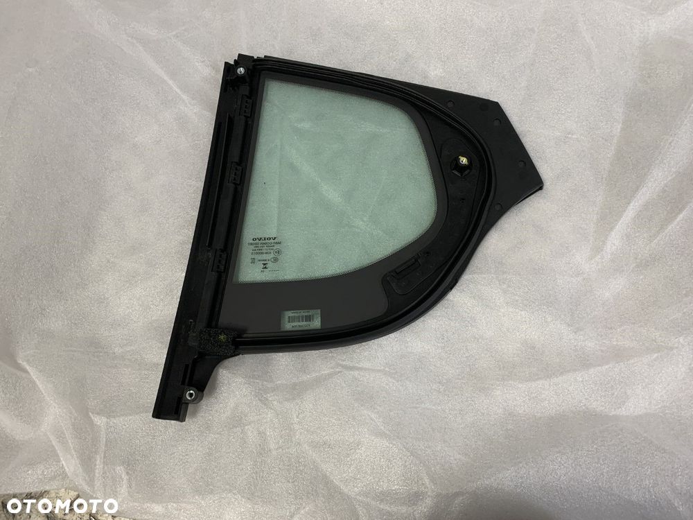 NOWA ORYGINALNA PRAWA TYLNA SZYBA KAROSERYJNA VOLVO C40 PRAWY TYŁ 32368704 24r - 4