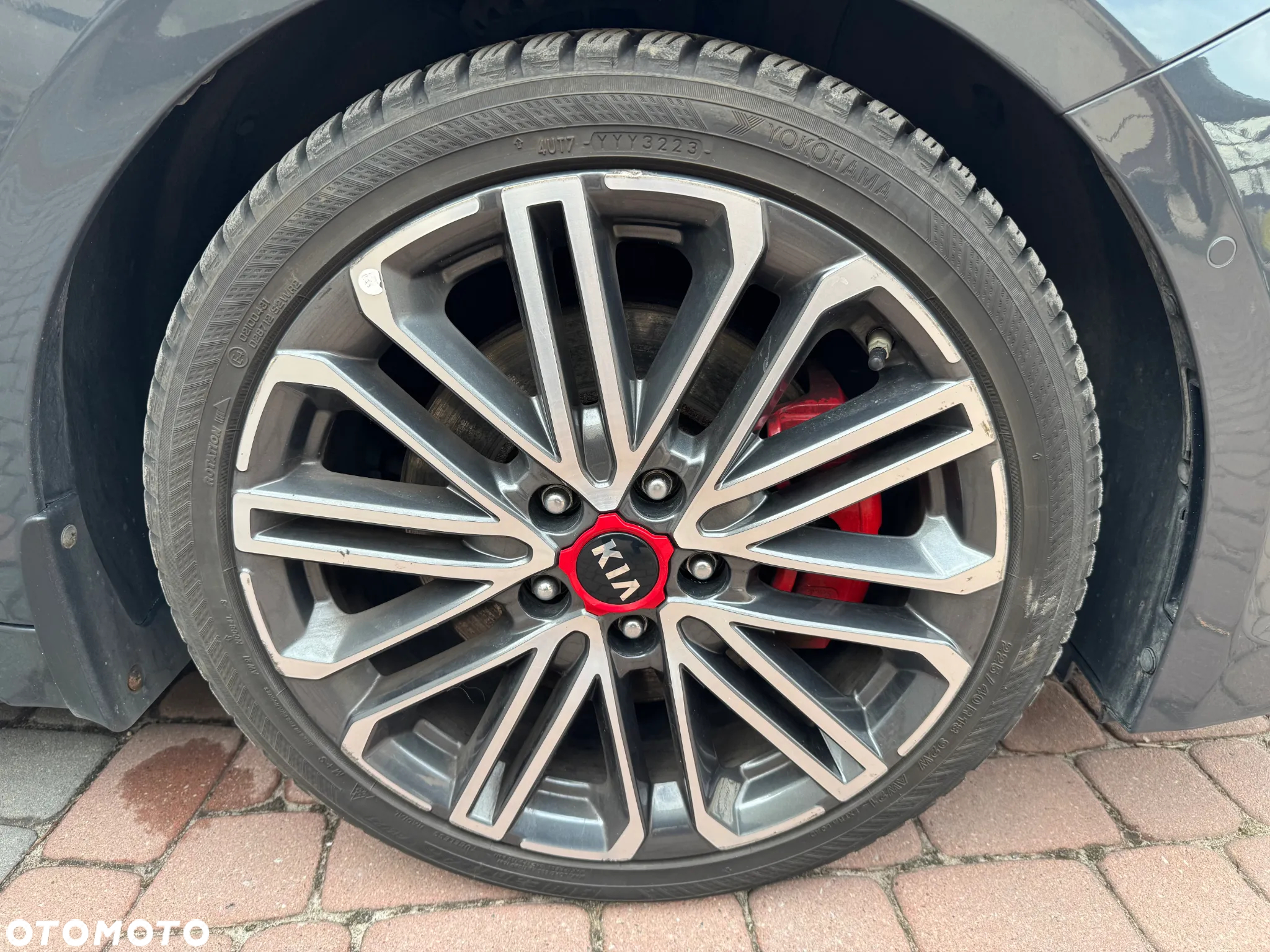 Kia ProCeed 1.6 T-GDI GT DCT - 24
