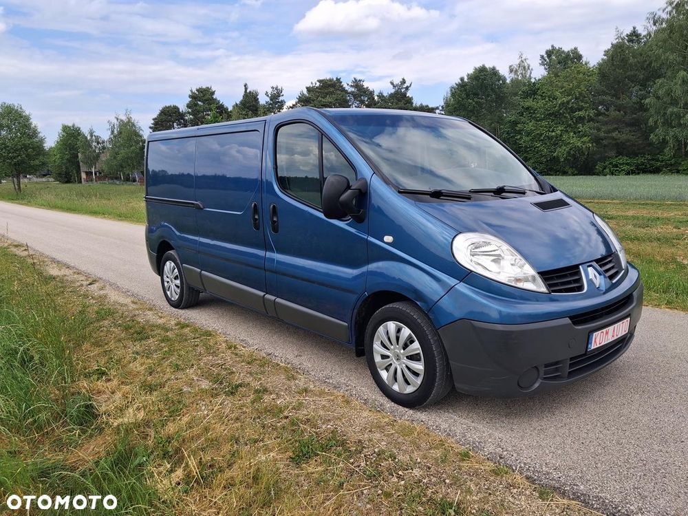 Renault Trafic - 12