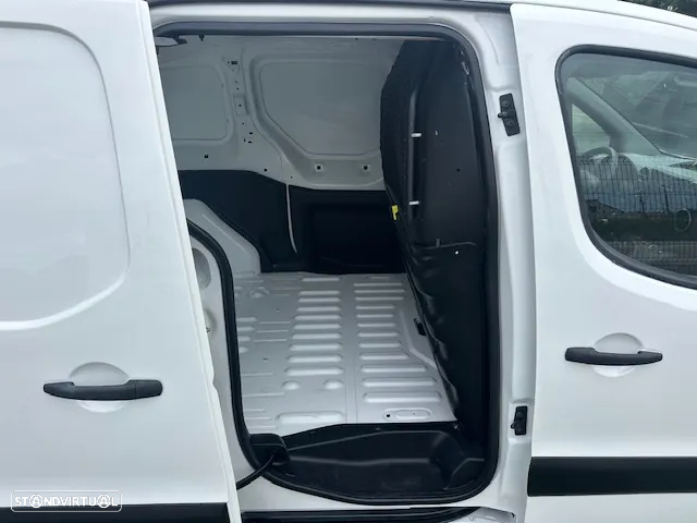 Citroën BERLINGO 3 LUG. - 8