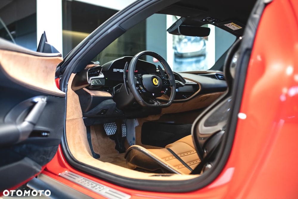 Ferrari SF90 Stradale - 21