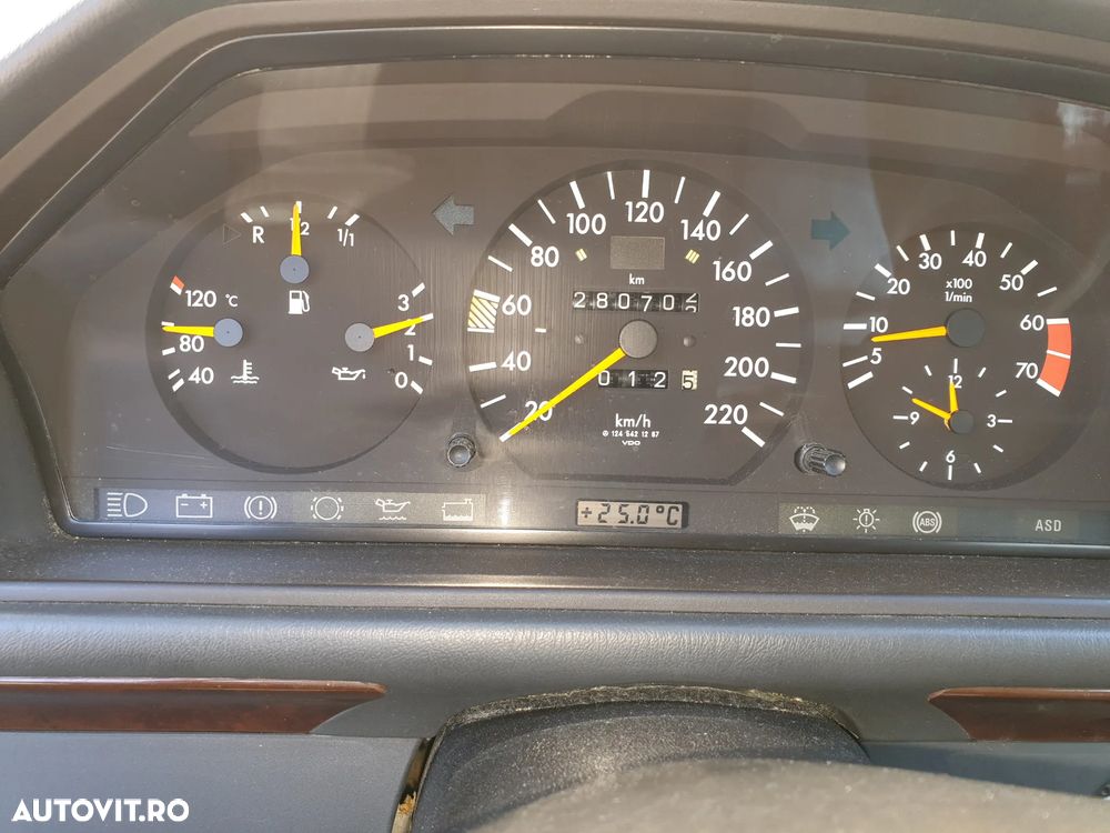 Mercedes-Benz W124 - 6