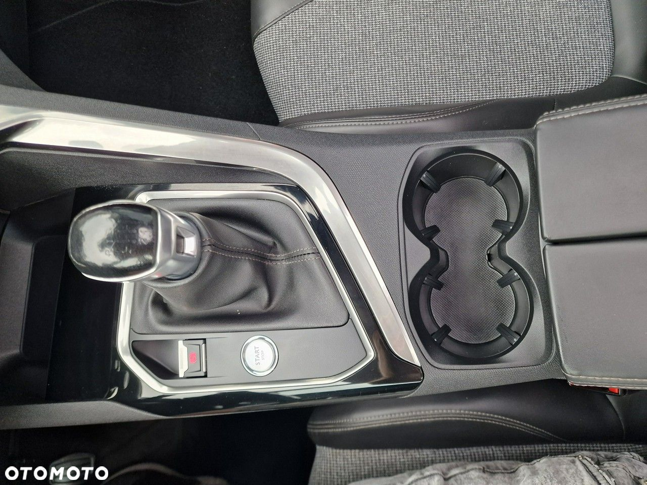Peugeot 3008 1.2 PureTech Allure - 33