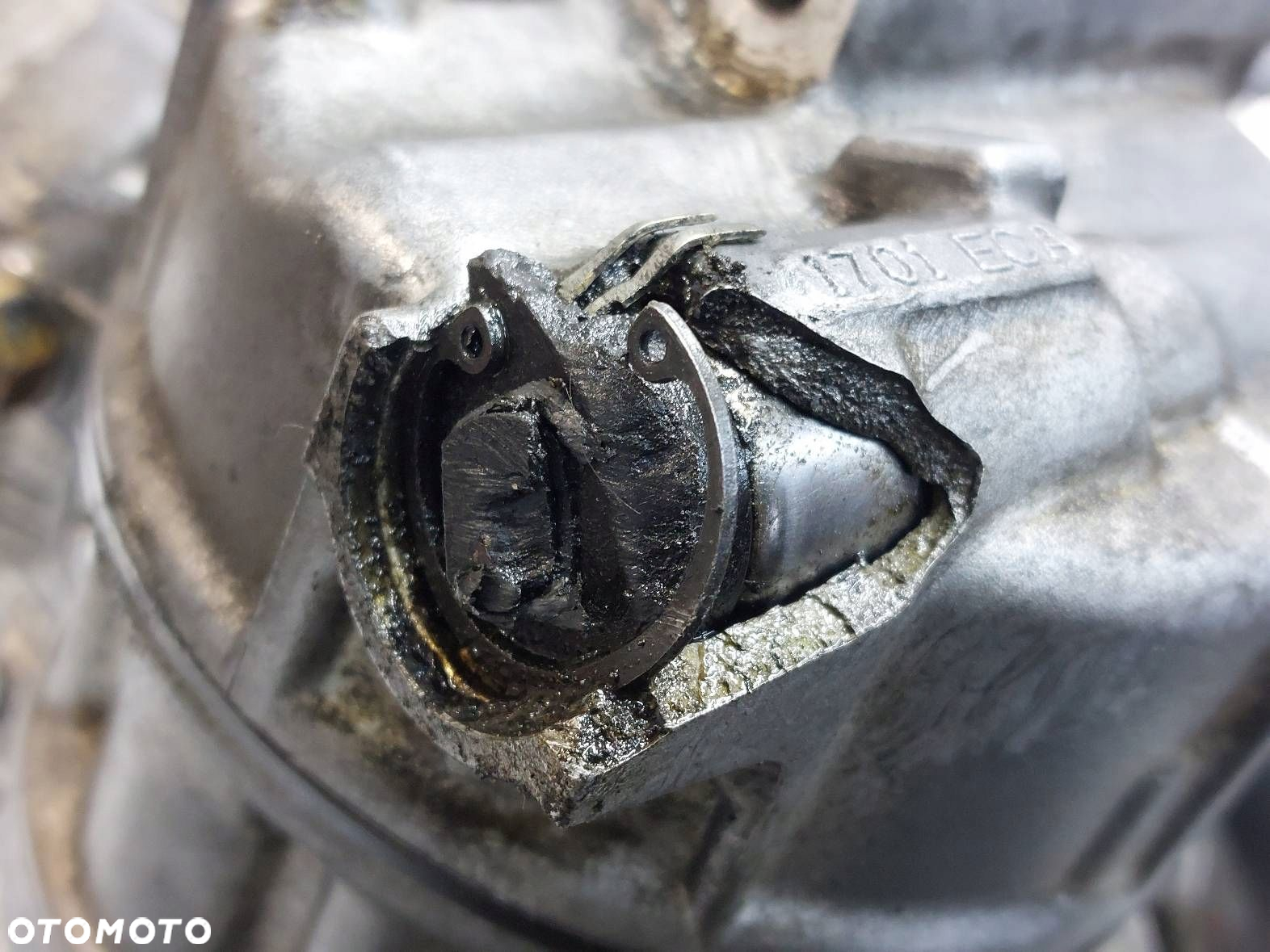 SPRĘŻARKA KOMPRESOR KLIMATYZACJI  VOLKSWAGEN GOLF VI 5N0820803C - 6