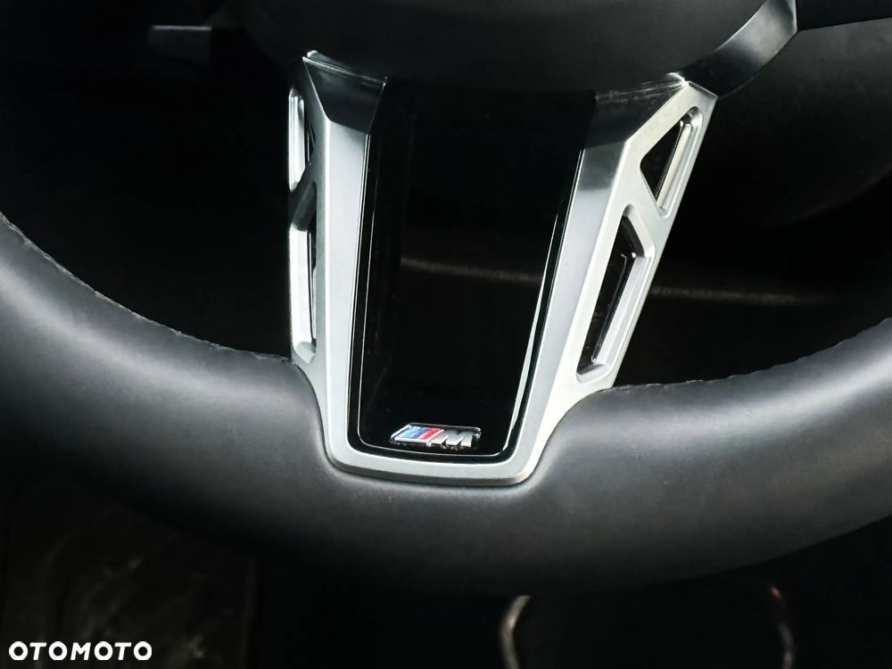 BMW X1 sDrive20i - 21