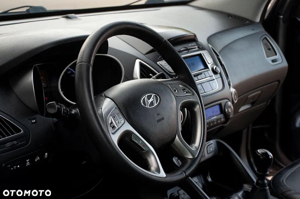 Hyundai ix35 2.0 CRDi 4WD Premium - 13