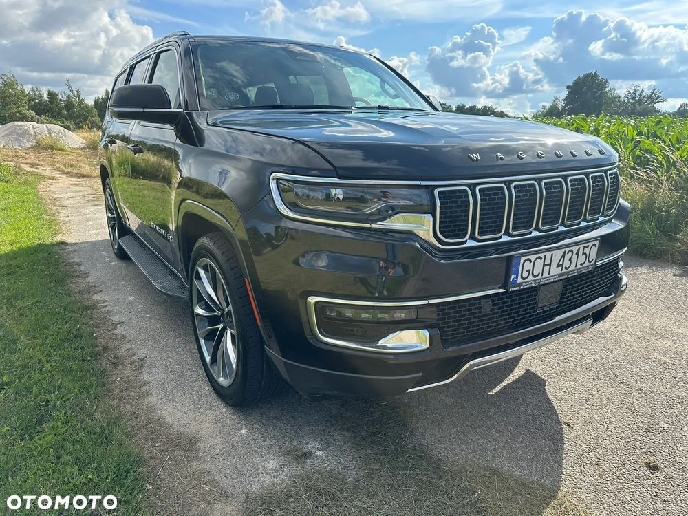 Jeep Wagoneer - 10
