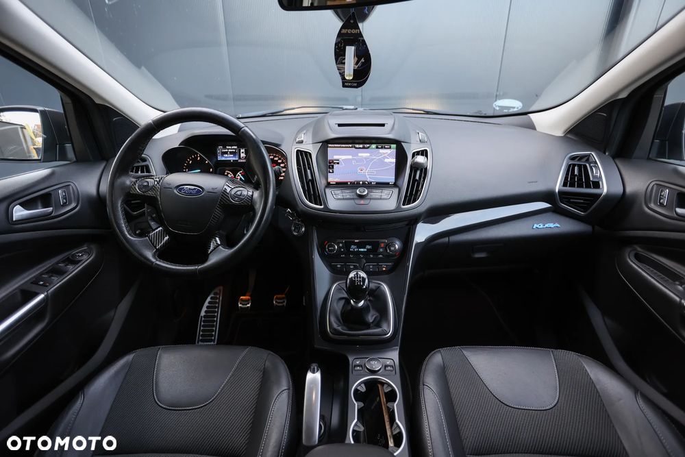 Ford Kuga 2.0 TDCi 4x4 Titanium - 19