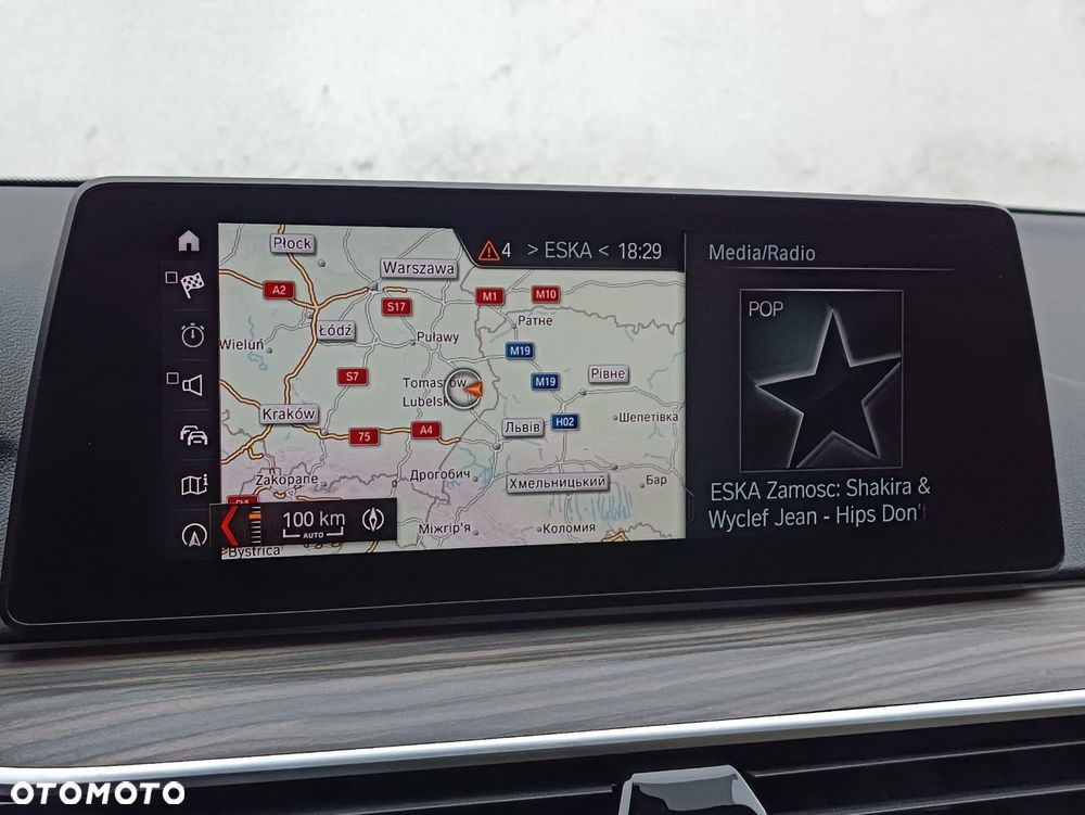 BMW Seria 5 530i Sport Line sport - 21
