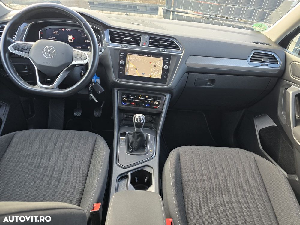 Volkswagen Tiguan Allspace 2.0 TDI SCR Comfortline - 10