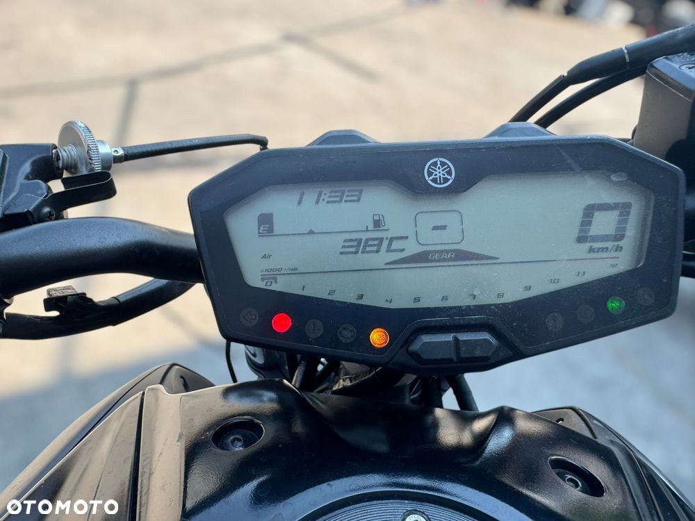 Yamaha MT - 19