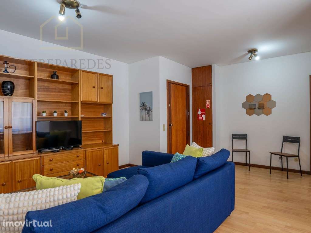 Apartamento T2 para alugar com lugar de garagem - Rua Anibal Cunha ... - Grande imagem: 5/27