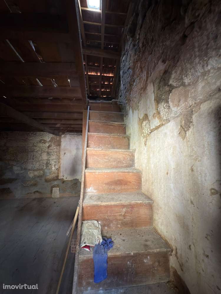 Moradia para Restaurar T3 Venda em Covas e Vila Nova de Oliveirinha,Tá - Grande imagem: 2/12