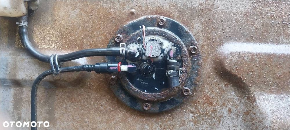 BAK ZBIORNIK PALIWA + POMPKA METALOWY SUZUKI IGNIS I 1.3 16V BENZYNA - 2