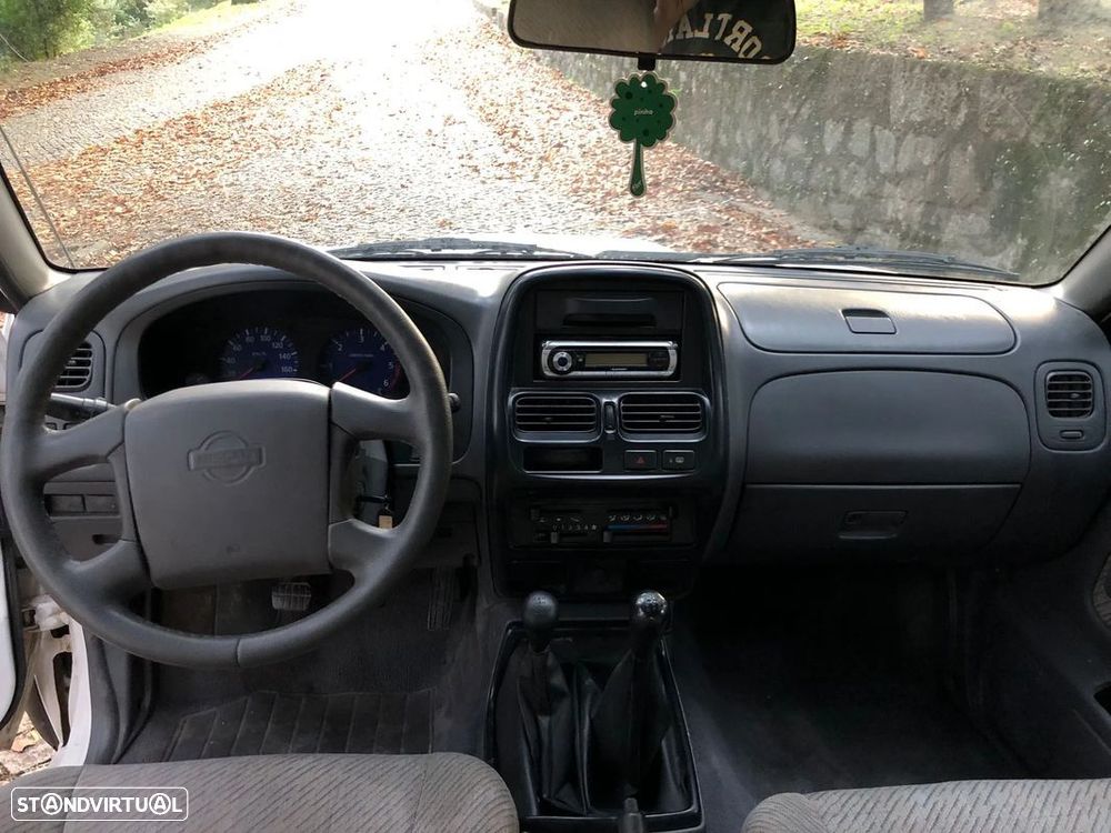 Nissan Pick Up 2.5 TD CD Dupla Dune - 16