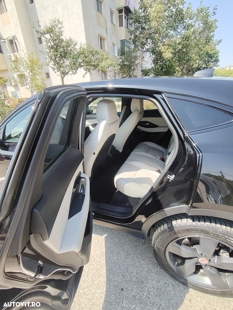 Jaguar E-Pace - 5