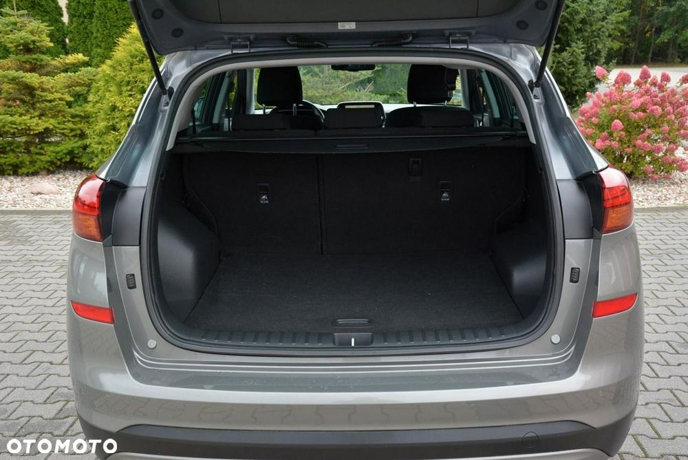 Hyundai Tucson 1.6 GDi 4WD DCT Style - 34