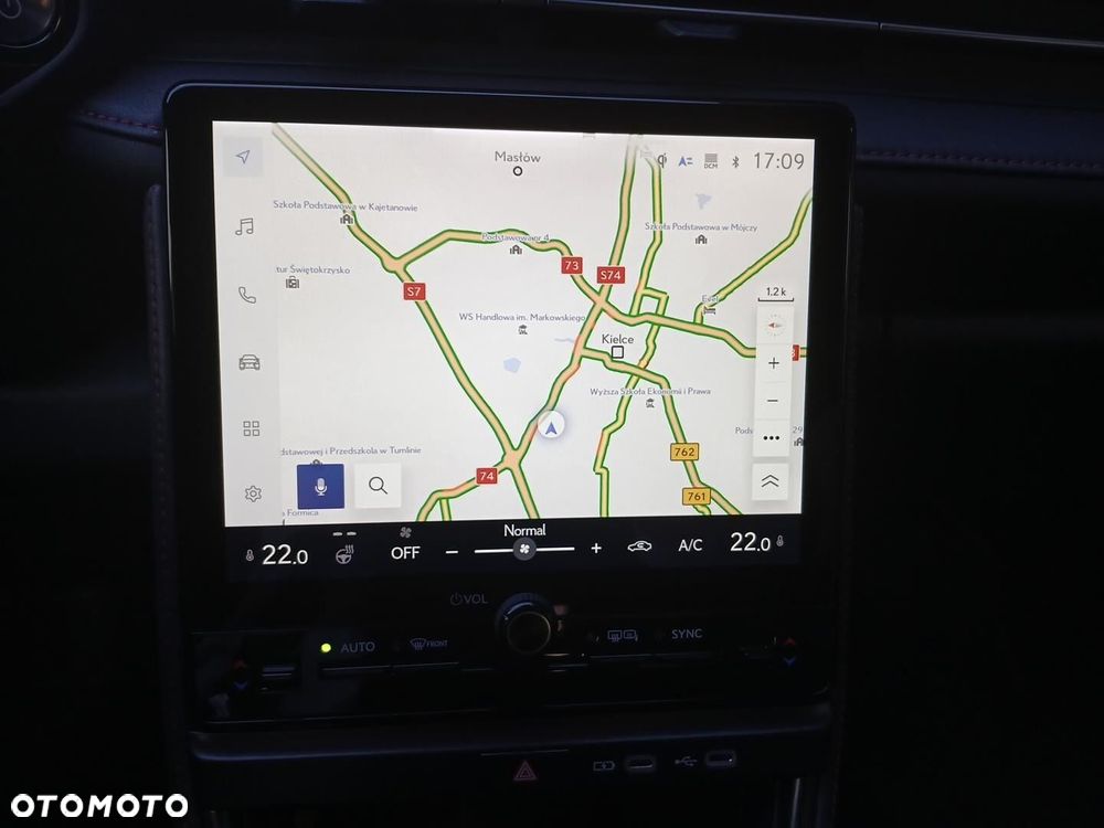 Lexus LBX 1.5 Hybrid Emotion - 16