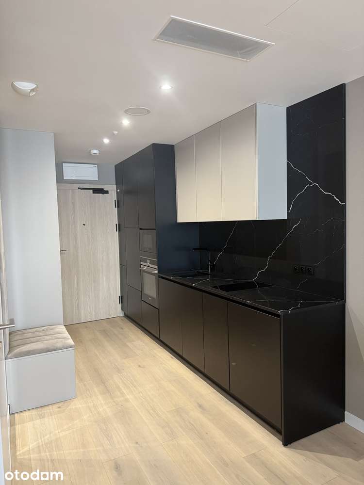 Apartament na własność w Radisson Individuals przy molo | Basen | Spa