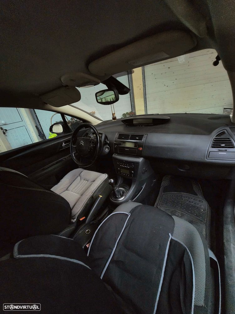 Citroën C4 - 9