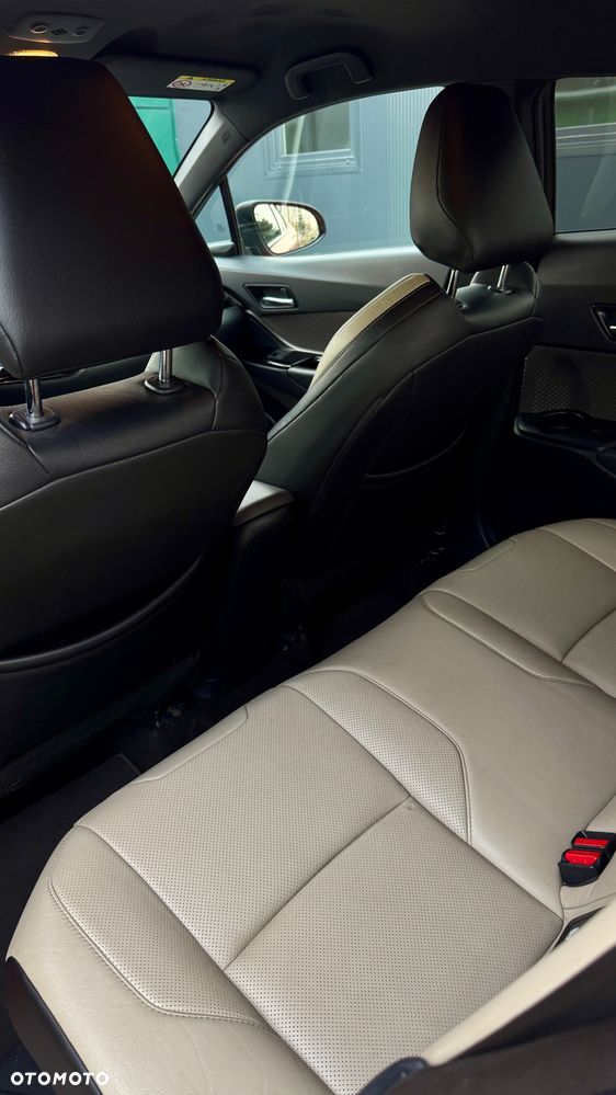 Toyota C-HR 2.0 Hybrid Executive - 15