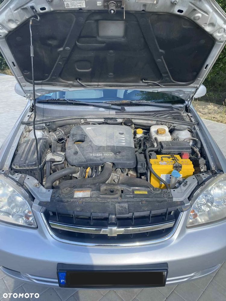 Chevrolet Lacetti - 19