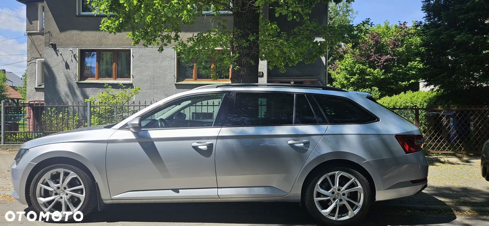 Skoda Superb 2.0 TDI Ambition DSG7 - 14