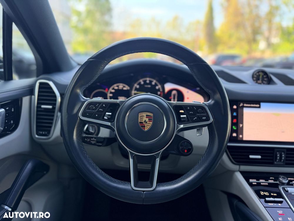 Porsche Cayenne Coupe E-Hybrid Tiptronic S - 15