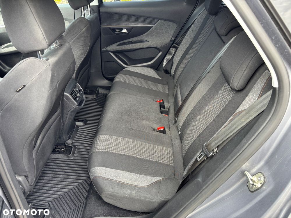 Peugeot 3008 BlueHDi 130 Stop & Start EAT8 GT - 21